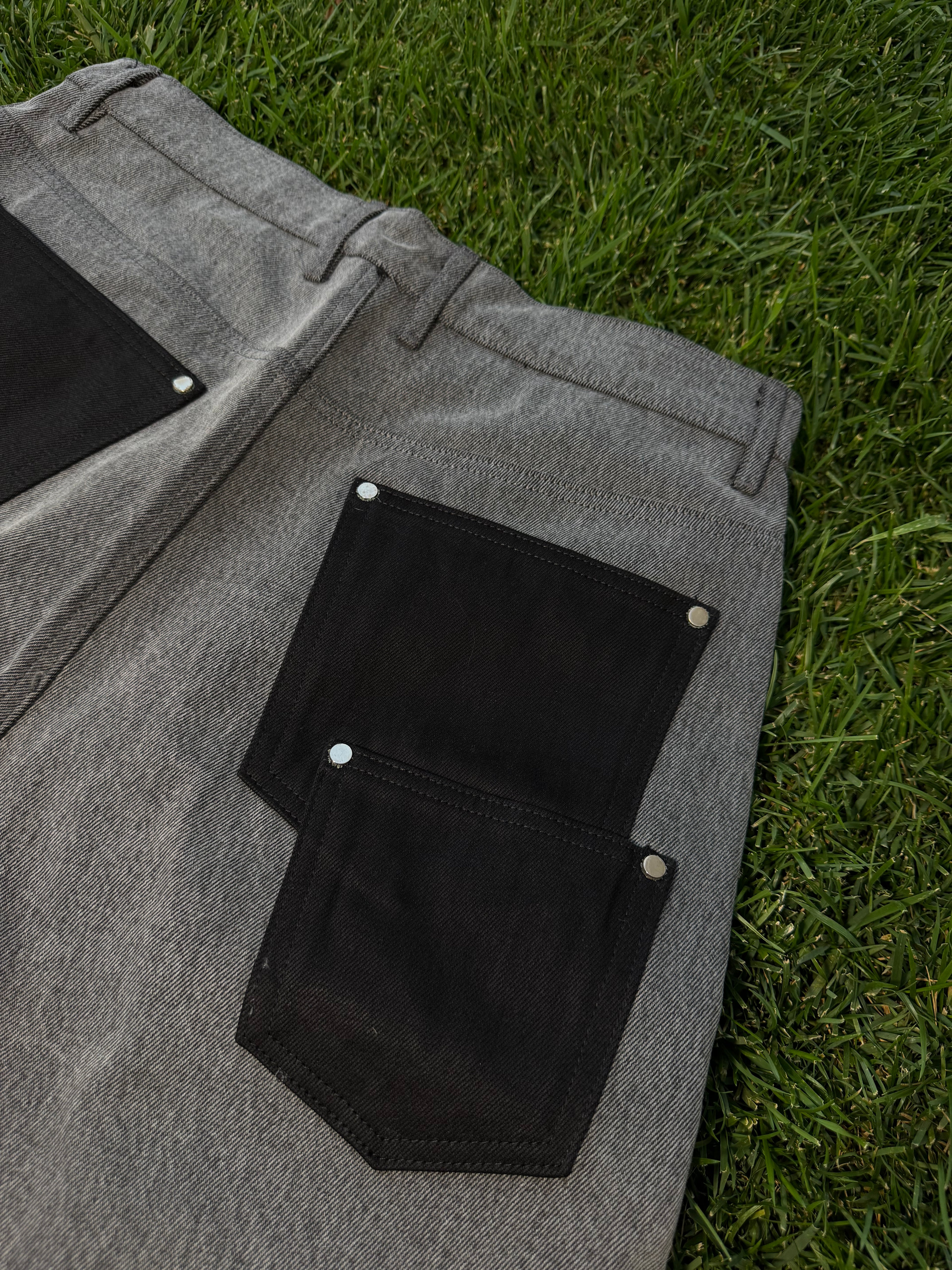 Flare carpenter jorts